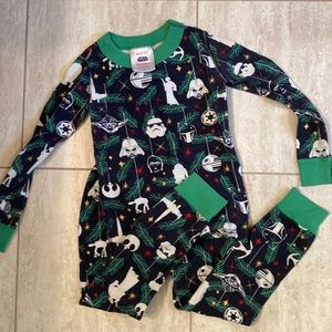 Christmas Star Wars Hanna pajamas
